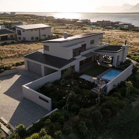 Benguela Cove - Milk And Honey Villa Hermanus Exterior photo